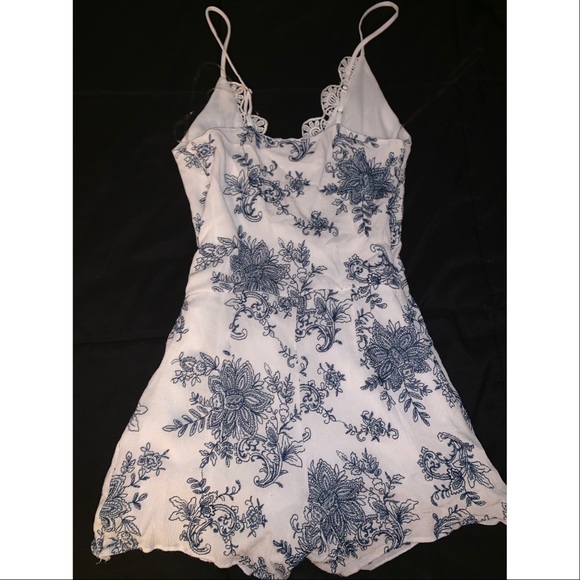 White and blue 🌸 romper! - Picture 2 of 3